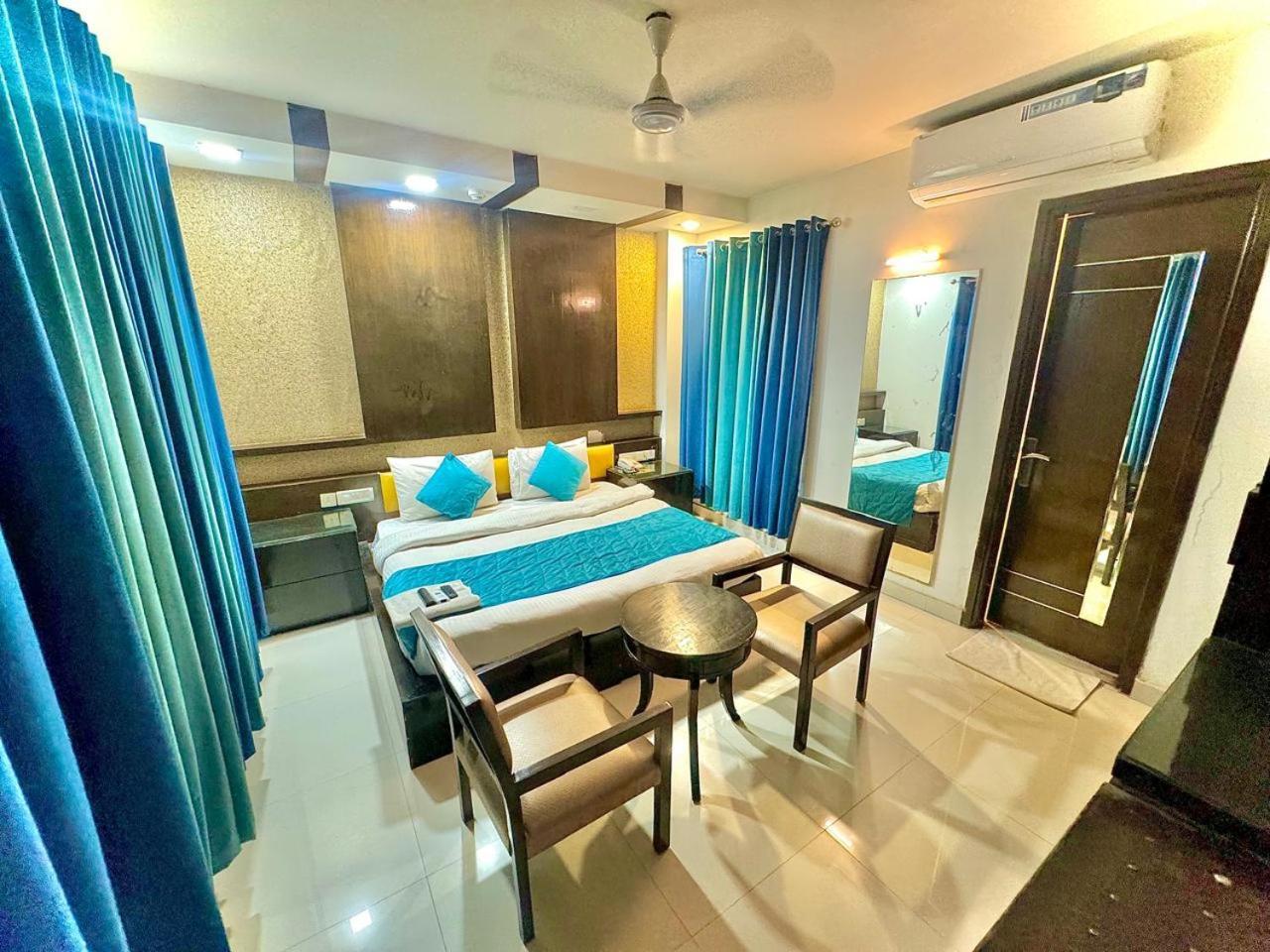 Hotel Delhi Pride, Karol Bagh Eksteriør bilde